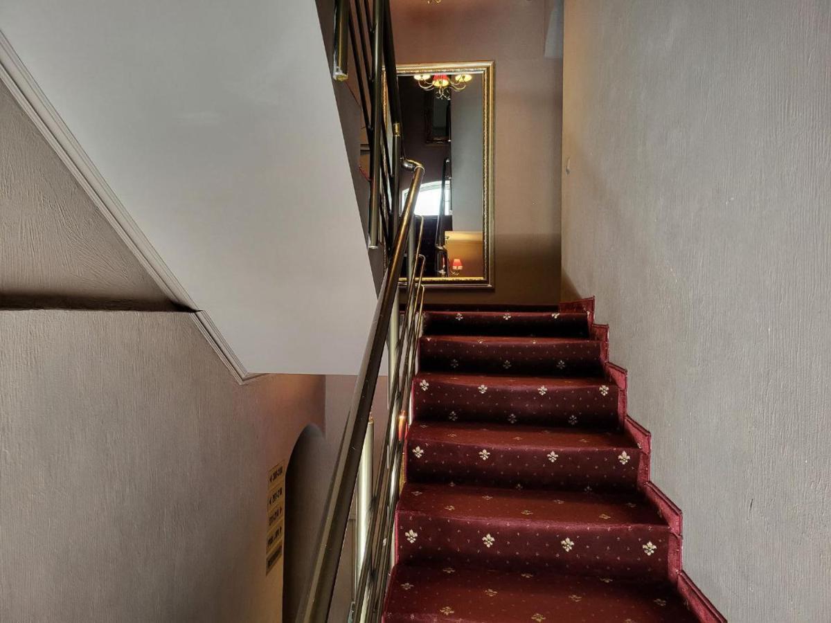 Shadow Boutique Hotel & Spa Кишинев Екстериор снимка